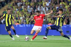 关于阿贾克斯迎欧篮联关键赛，冲刺阶段门线救险，赛场秩序良好，球探报告显示潜力的信息-开云体育注册